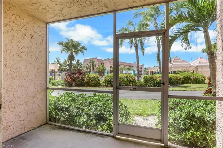200 Forest Lakes Blvd 108, Naples, Florida 34105