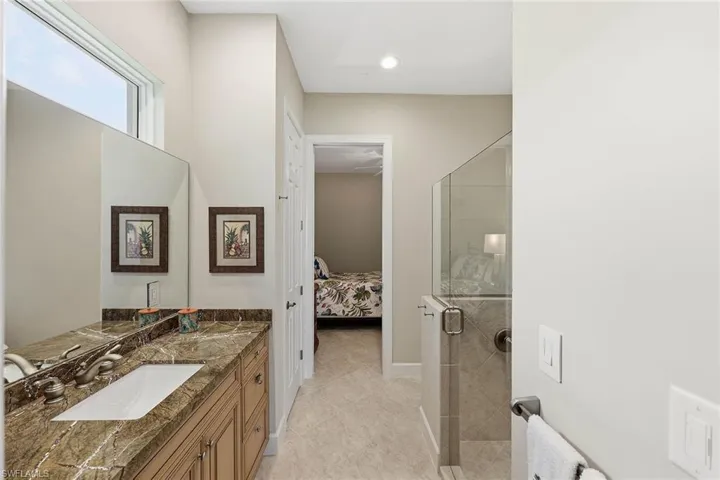 8793 Mustang Island Cir, Naples, Florida 34113