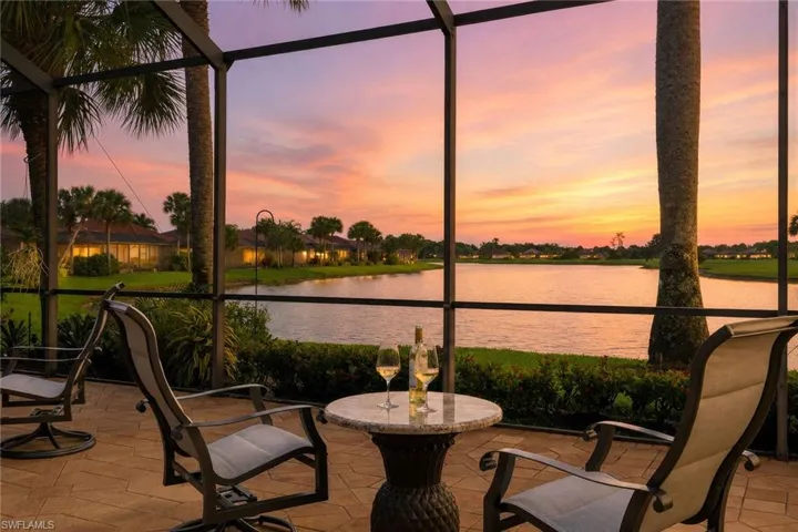 8793 Mustang Island Cir, Naples, Florida 34113