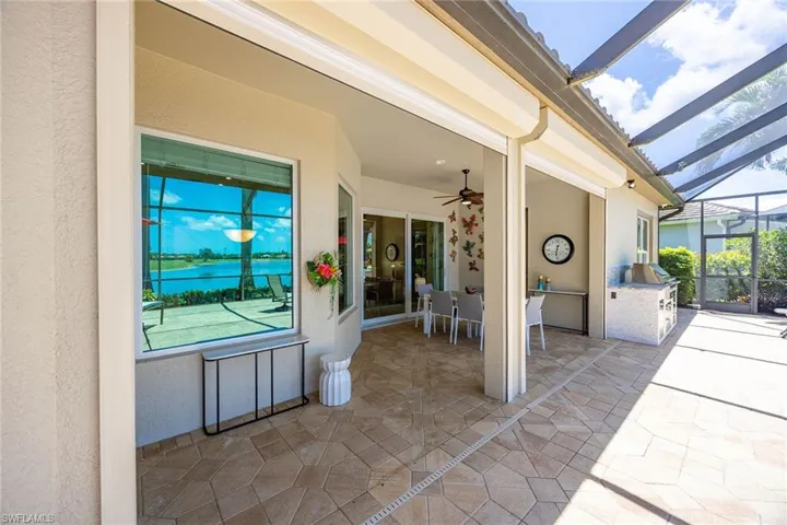 8793 Mustang Island Cir, Naples, Florida 34113