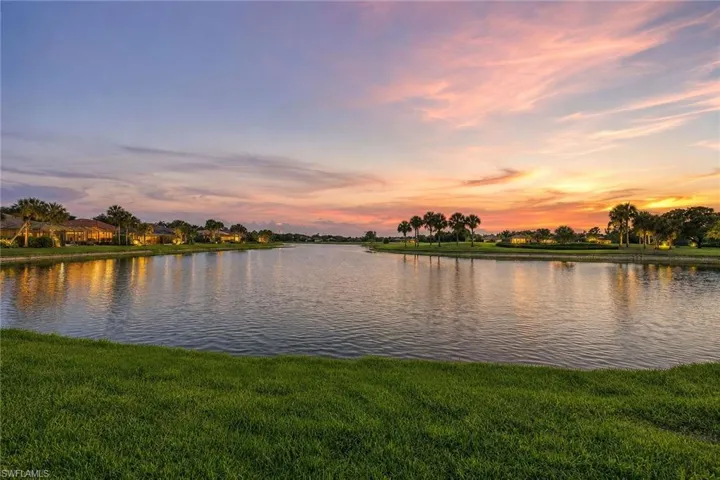 8793 Mustang Island Cir, Naples, Florida 34113