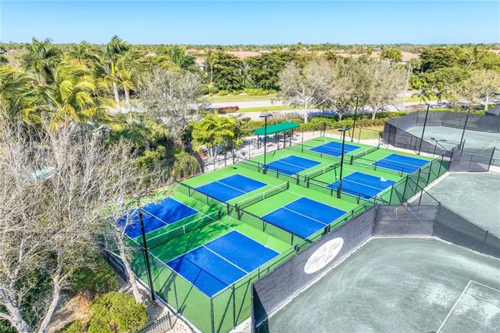 8793 Mustang Island Cir, Naples, Florida 34113