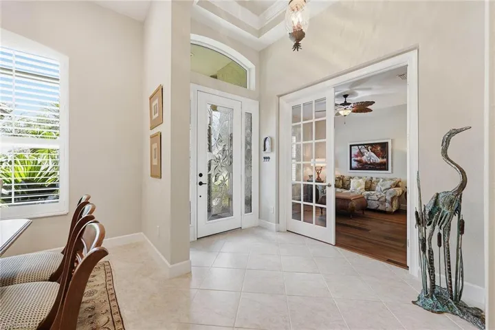 8793 Mustang Island Cir, Naples, Florida 34113