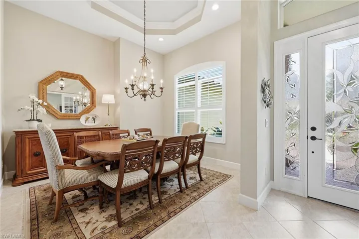 8793 Mustang Island Cir, Naples, Florida 34113