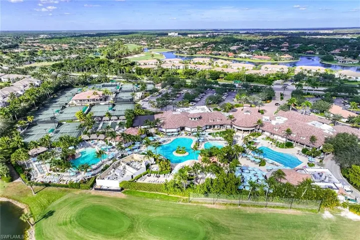 8793 Mustang Island Cir, Naples, Florida 34113