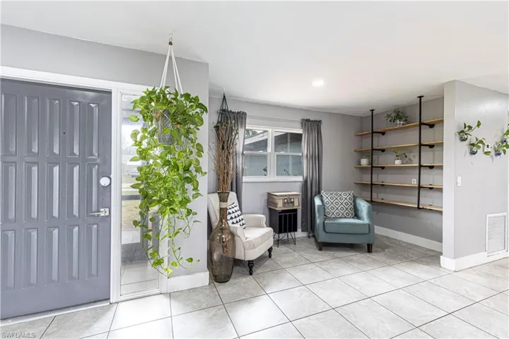 Entryway/Den/Dining Room