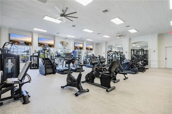 5693 Heron Ln 508, Naples, Florida 34110