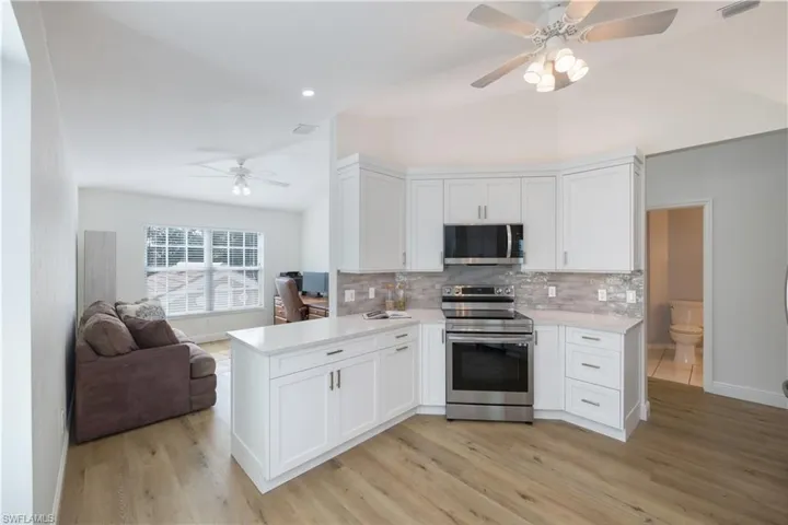 5693 Heron Ln 508, Naples, Florida 34110