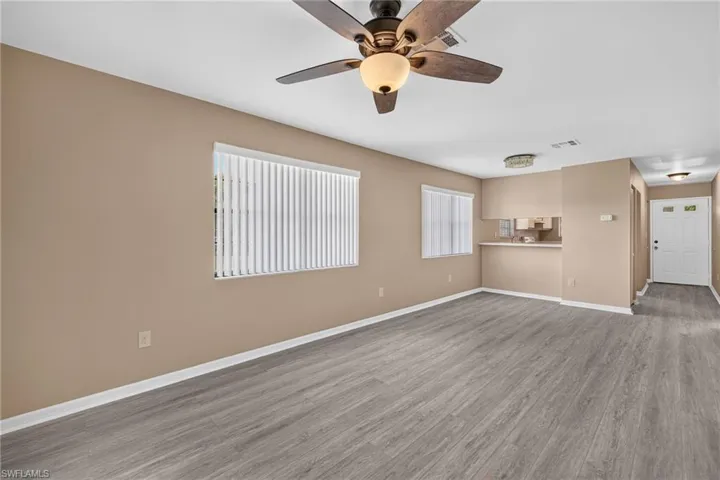 5365 Treetops Dr S206, Naples, Florida 34113