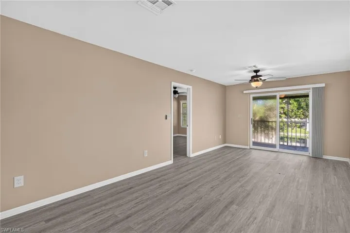 5365 Treetops Dr S206, Naples, Florida 34113