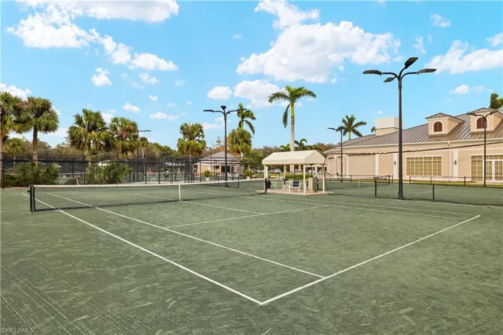 Pelican Marsh Tennis Courts