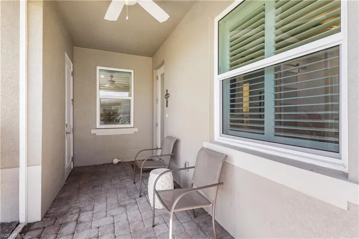 Cozy entryway, pavered walkway and driveway! A great place to enjoy a cup of coffee!