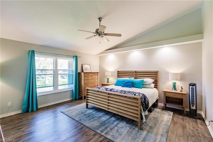 1953  Beach  PKWY, Cape Coral, FL 33904