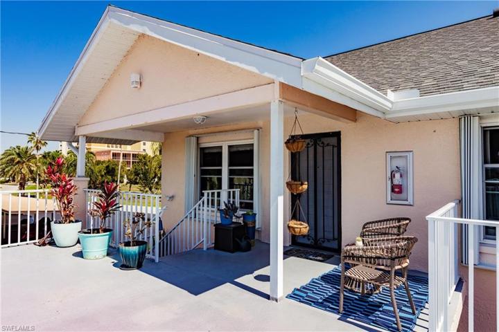 1953  Beach  PKWY, Cape Coral, FL 33904