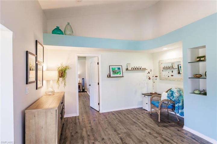 1953  Beach  PKWY, Cape Coral, FL 33904