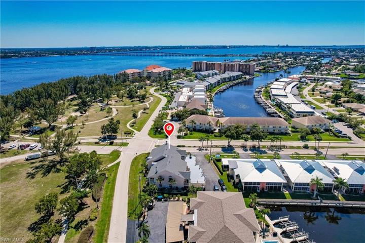 1953  Beach  PKWY, Cape Coral, FL 33904
