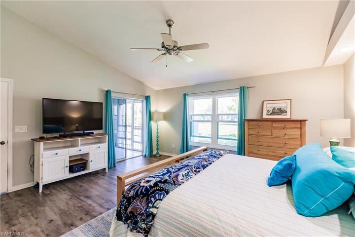 1953  Beach  PKWY, Cape Coral, FL 33904