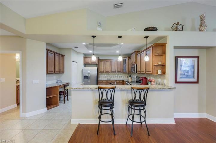 11075 St Roman WAY, BONITA SPRINGS FL 34135