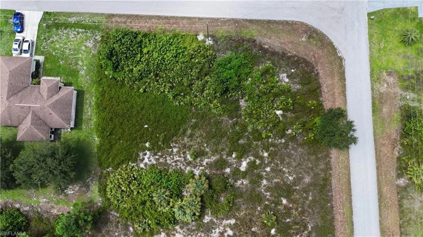 911 Martha Ave S, Lehigh Acres, Florida 33974