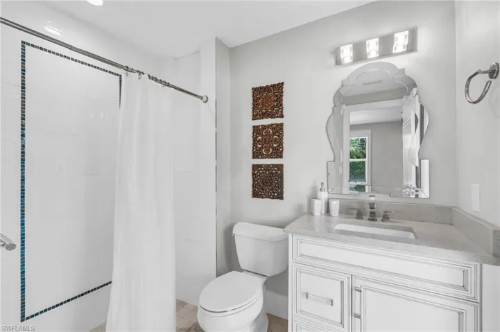5000  West  BLVD, Naples, FL 34103
