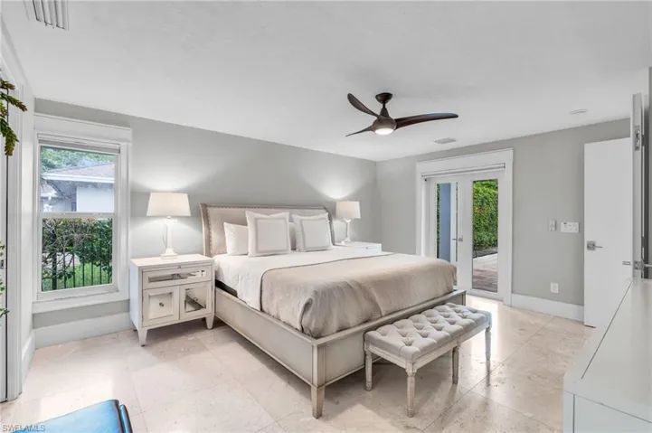 5000  West  BLVD, Naples, FL 34103