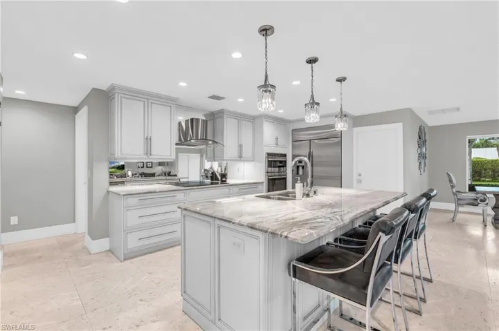 5000  West  BLVD, Naples, FL 34103