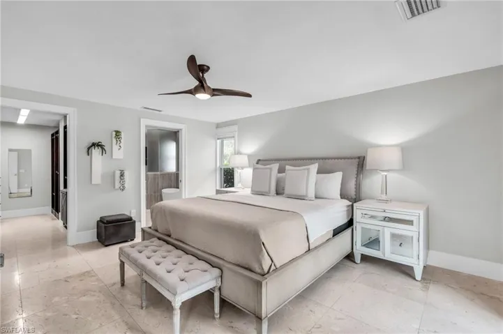 5000  West  BLVD, Naples, FL 34103