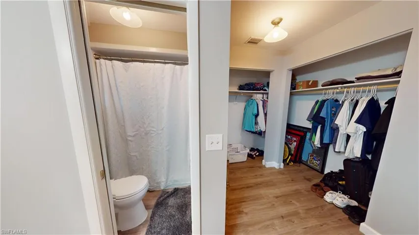 Primary bathroom ensuite