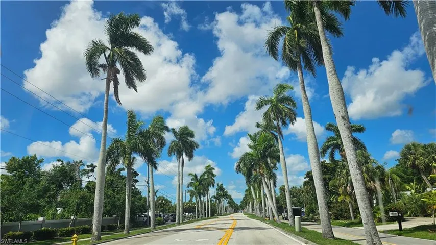 View of street leading to Entrada Drive