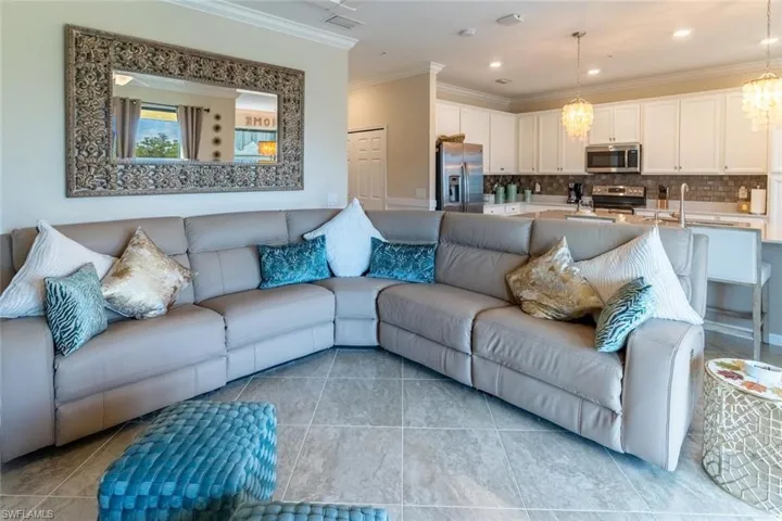 9596  Trevi  CT, Naples, FL 34113