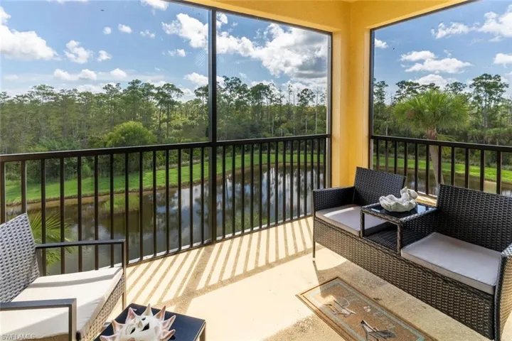 9596  Trevi  CT, Naples, FL 34113