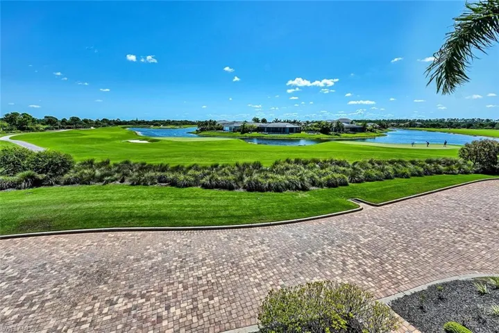 9596  Trevi  CT, Naples, FL 34113