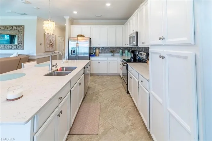 9596  Trevi  CT, Naples, FL 34113