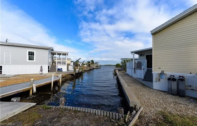 19 Helen Ln, Fort Myers Beach, Florida 33931
