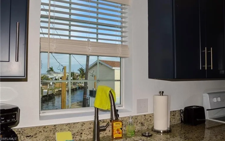 19 Helen Ln, Fort Myers Beach, Florida 33931