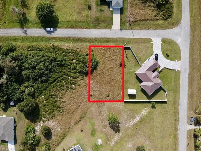 3003  Beacon  LN, Labelle, FL 33935