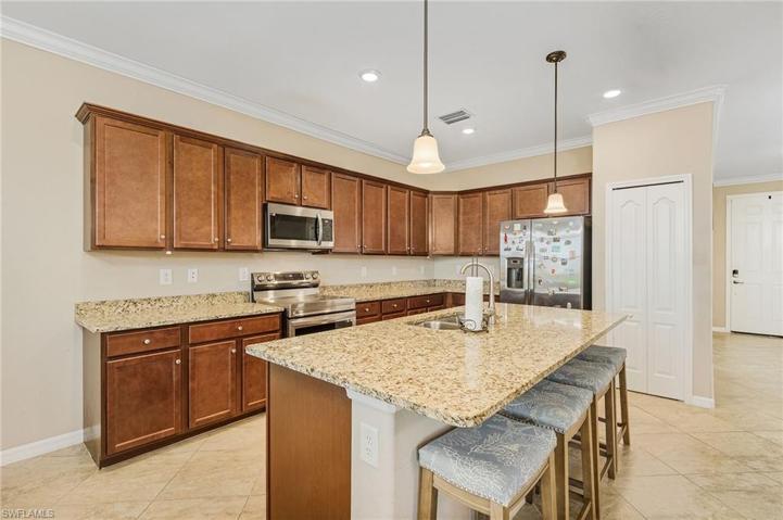 14210 Vindel CIR, FORT MYERS FL 33905