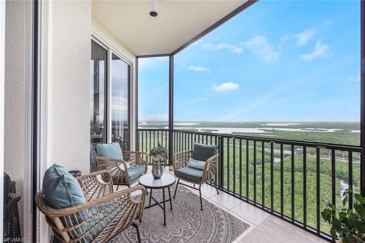 1065 Borghese LN # 2105, NAPLES FL 34114