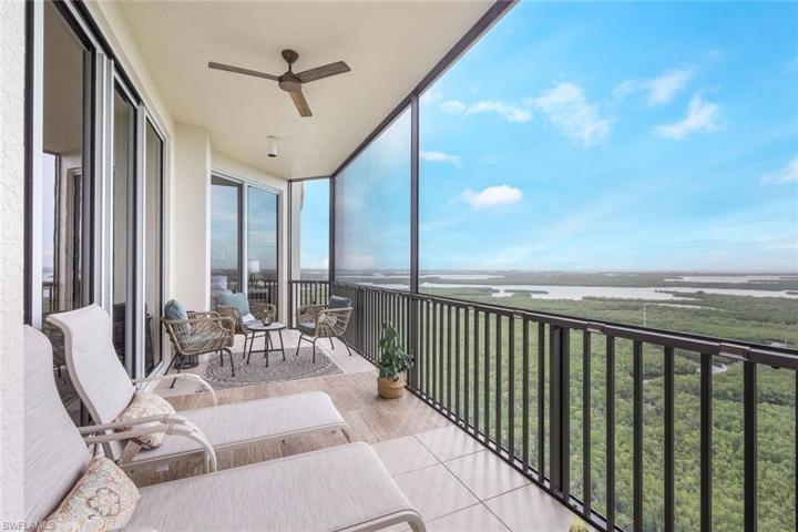 1065 Borghese LN # 2105, NAPLES FL 34114