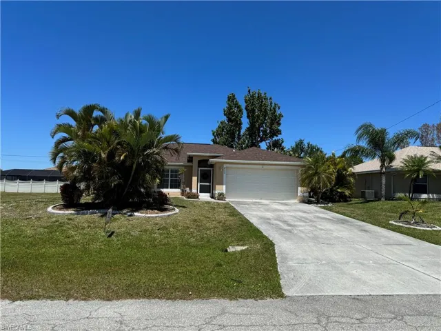 211 NW 14th TER, CAPE CORAL FL 33993