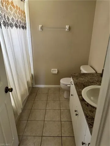 211 NW 14th TER, CAPE CORAL FL 33993