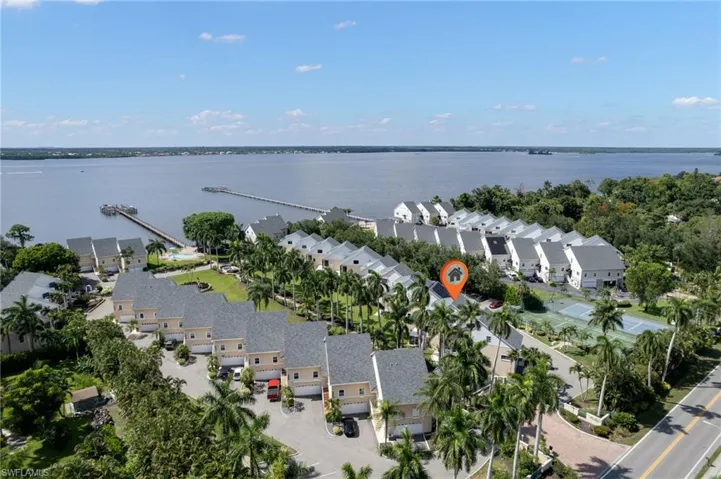 3593 Edgewood Ave, Fort Myers, Florida 33916