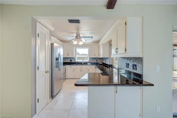 2301 Se 5th Ct, Cape Coral, Florida 33990