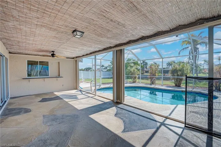 2301 Se 5th Ct, Cape Coral, Florida 33990