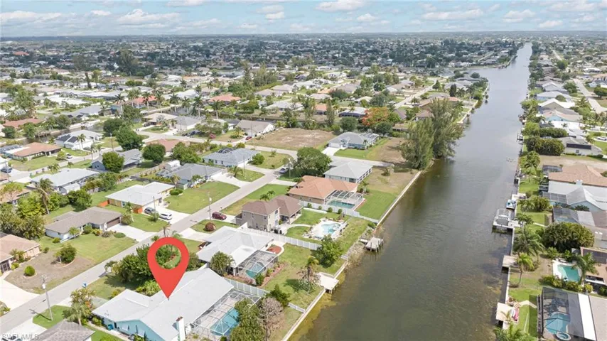 2301 Se 5th Ct, Cape Coral, Florida 33990