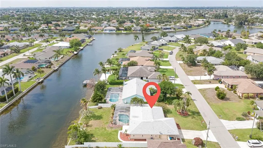 2301 Se 5th Ct, Cape Coral, Florida 33990