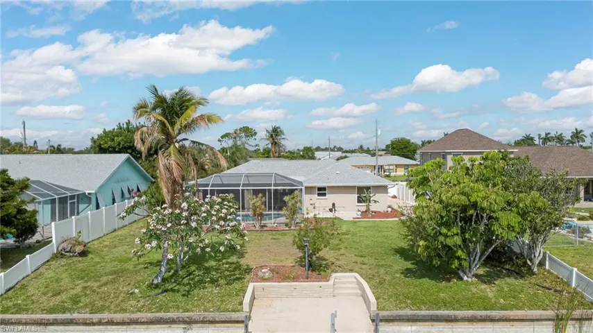 2301 Se 5th Ct, Cape Coral, Florida 33990