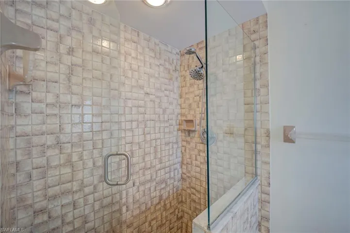 2301 Se 5th Ct, Cape Coral, Florida 33990