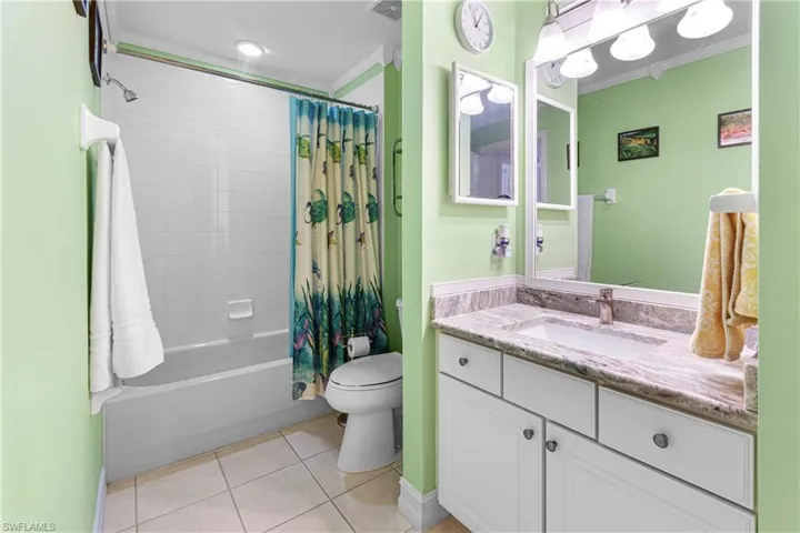 GUEST BATHROOM IS ALSO VERY NICELY DECORATED!