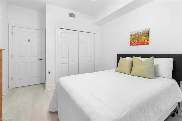 TIME TO CALL FAMILY & FRIENDS! PLENTY OF ROOM FOR ALL TO ENJOY!